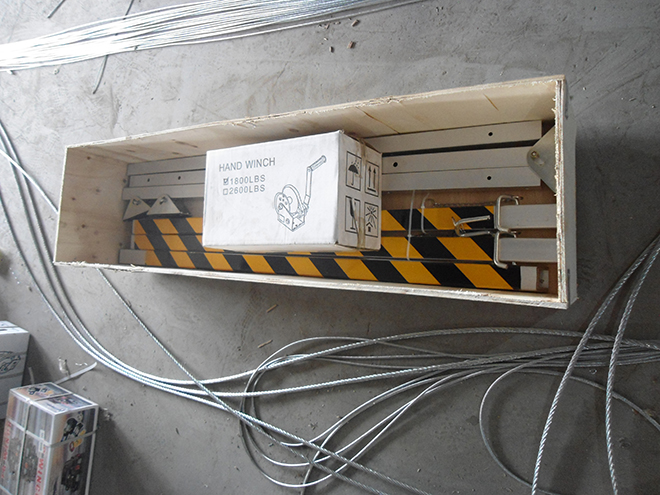 救援三腳架.jpg 救援三腳架.jpg